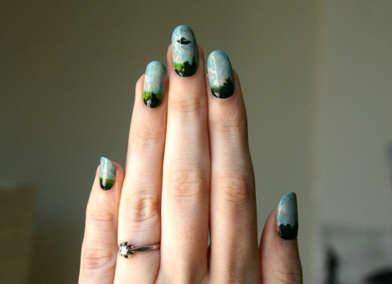 tiny-pictures-on-nails-nail-art10