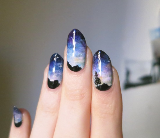 tiny-pictures-on-nails-nail-art2