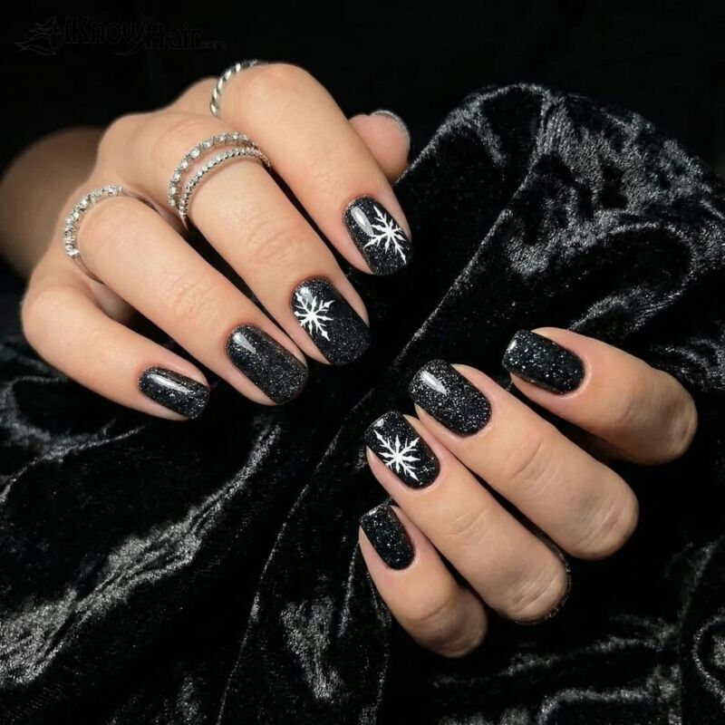 Black Glitter Nails close-up manicure detail